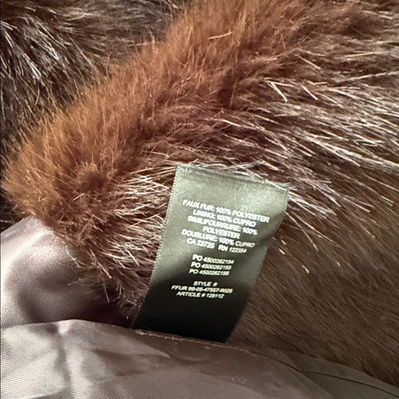 Aritzia Rich Mocha Brown St. Moritz - Arctic Faux Fur Coat S - Picture 6 of 6